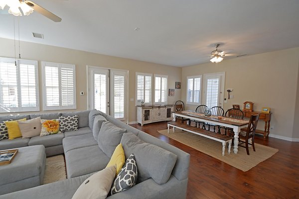 UNIVERSAL-A660-SCV-32 UNIVERSAL-A660-SCV-32