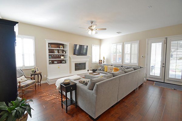 UNIVERSAL-A660-SCV-24 UNIVERSAL-A660-SCV-24