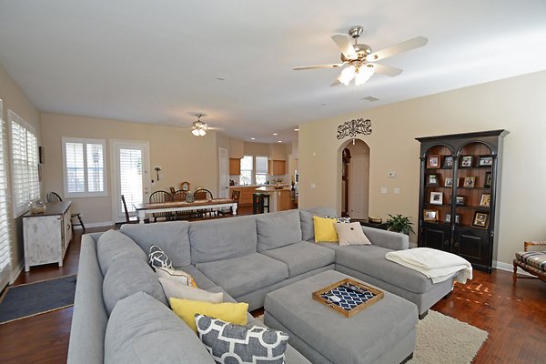 UNIVERSAL-A660-SCV-29 UNIVERSAL-A660-SCV-29