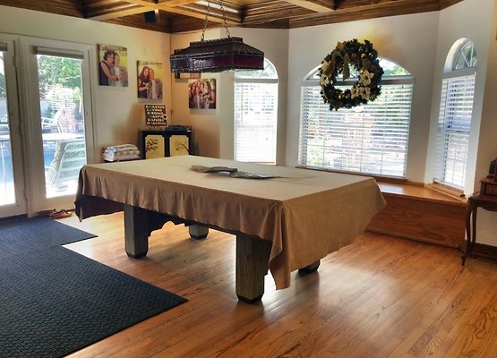 UNIVERSAL-B722-SCV-42 UNIVERSAL-B722-SCV-42