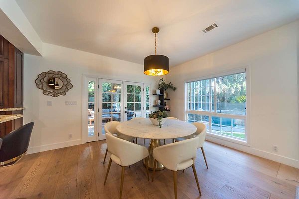 13879 dining 1 13879 dining 1