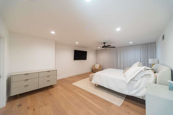 13879 bed 5 13879 bed 5