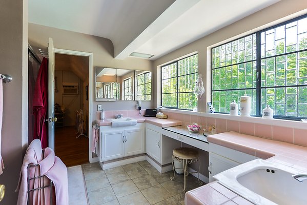 UNIVERSAL-A751-CW-31 UNIVERSAL-A751-CW-31