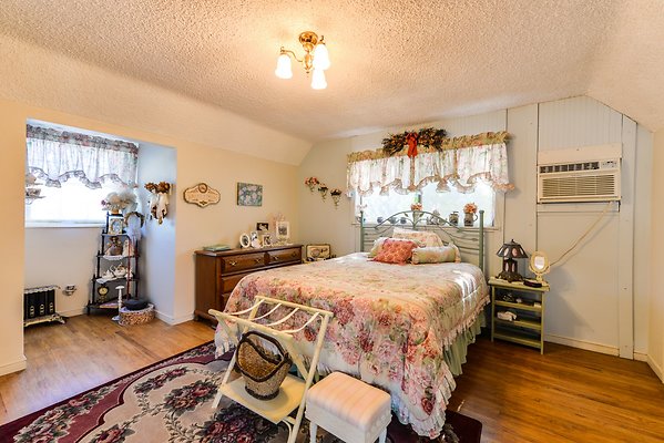 UNIVERSAL-A751-CW-48 UNIVERSAL-A751-CW-48