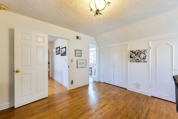 UNIVERSAL-A751-CW-30 UNIVERSAL-A751-CW-30