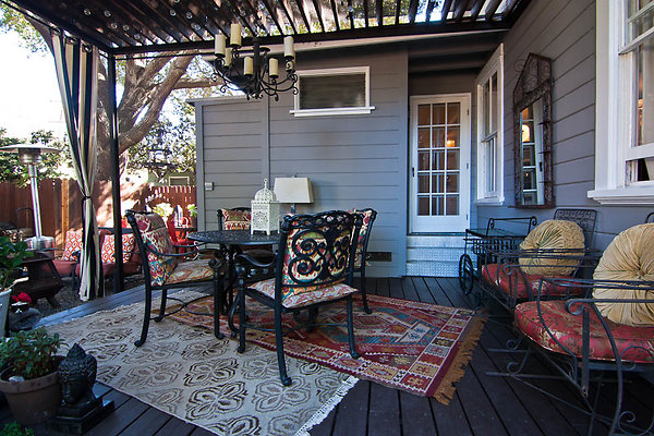 30-cynthiahouse 33 jpg 30-cynthiahouse 33 jpg