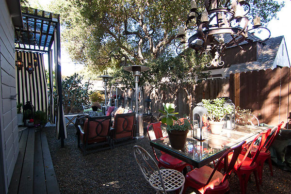 28-cynthiahouse 31 jpg 28-cynthiahouse 31 jpg