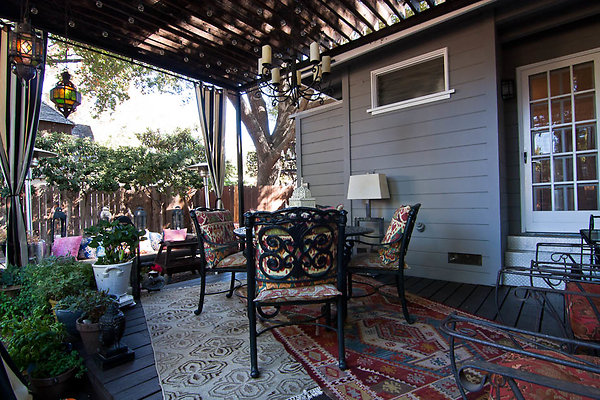 31-cynthiahouse 34 jpg 31-cynthiahouse 34 jpg