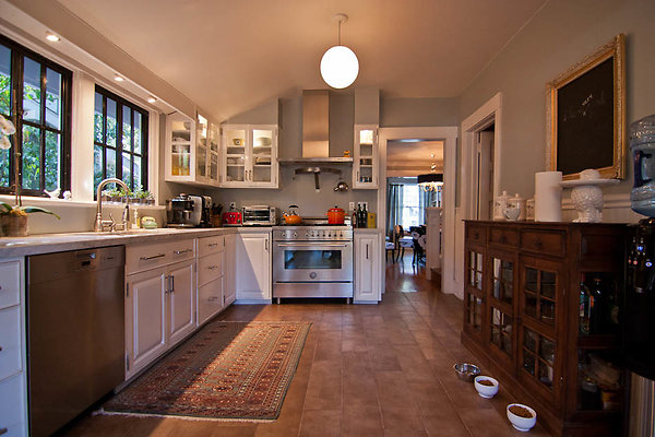 4-cynthiahouse 19 jpg 4-cynthiahouse 19 jpg