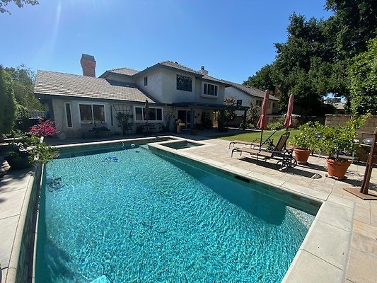 UNIVERSAL-B737-SCV-28 UNIVERSAL-B737-SCV-28