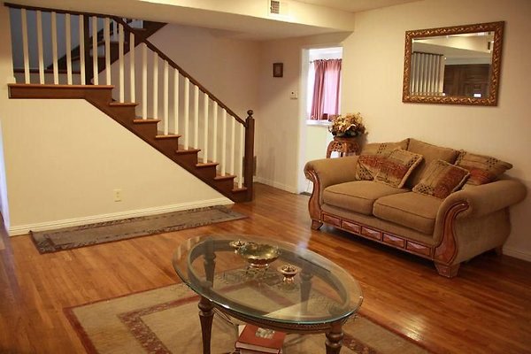 UNIVERSAL-8835-CW-13 UNIVERSAL-8835-CW-13