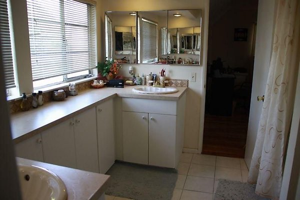 UNIVERSAL-8835-CW-37 UNIVERSAL-8835-CW-37