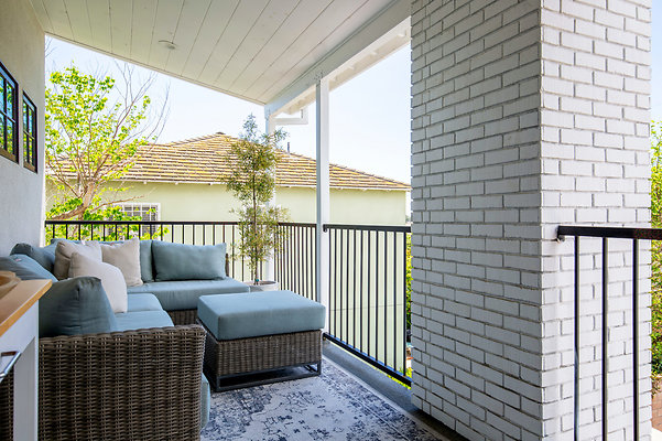 UNIVERSAL-D304-LB-63