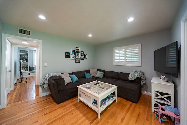 13335 den 1 13335 den 1