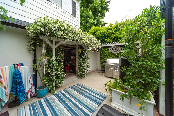 13335 patio 3 13335 patio 3