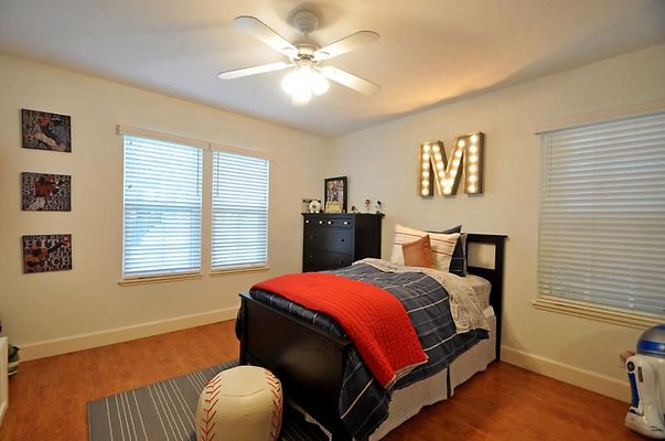 UNIVERSAL-A315-CW-54 UNIVERSAL-A315-CW-54