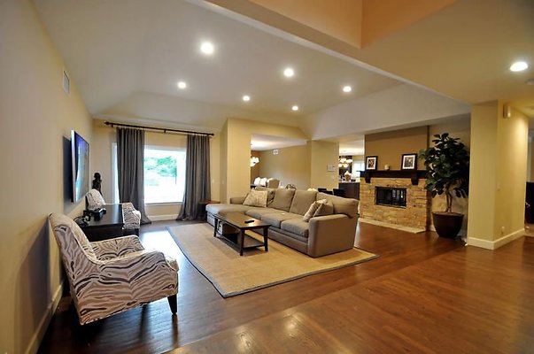 UNIVERSAL-A315-CW-31 UNIVERSAL-A315-CW-31