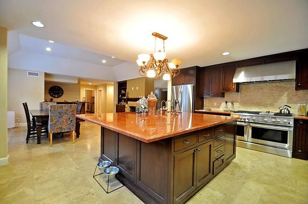 UNIVERSAL-A315-CW-24 UNIVERSAL-A315-CW-24