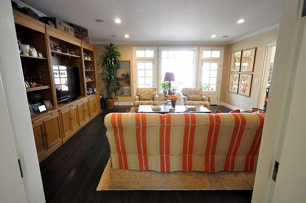 9563 den 6 9563 den 6