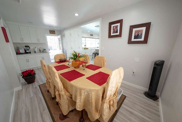 11957 dining 1 11957 dining 1