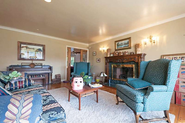 10822 living 3 10822 living 3