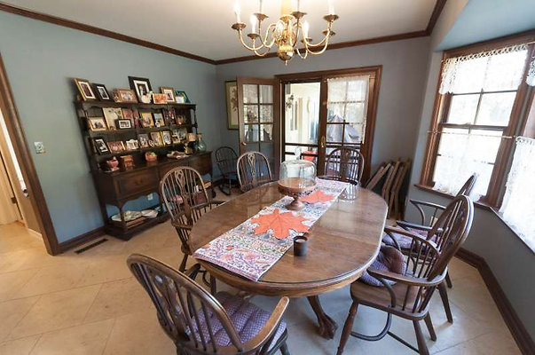 10822 dining 4 10822 dining 4