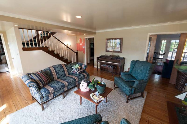 10822 living 5 10822 living 5