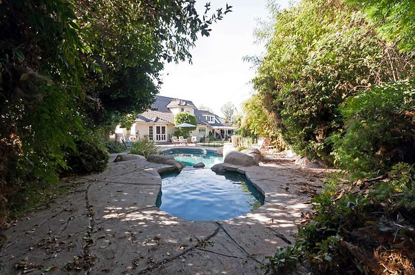 10822 pool 1 10822 pool 1