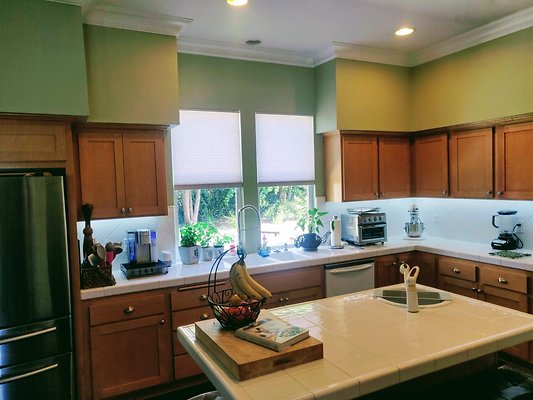 UNIVERSAL-B593-SCV-82