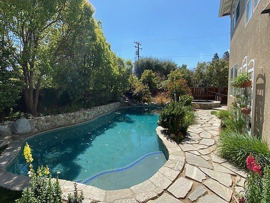 UNIVERSAL-B593-SCV-21 UNIVERSAL-B593-SCV-21