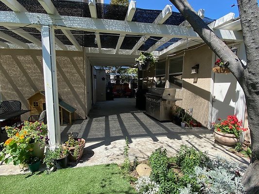 UNIVERSAL-B593-SCV-1 UNIVERSAL-B593-SCV-1