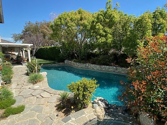 UNIVERSAL-B593-SCV-18 UNIVERSAL-B593-SCV-18