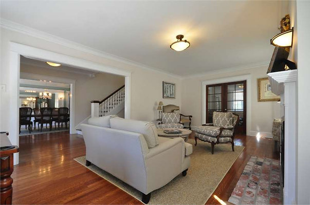 9449 living 2 9449 living 2