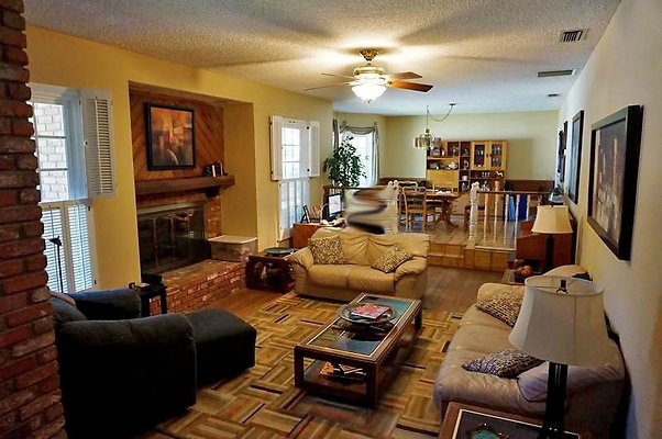 UNIVERSAL-9994-SCV-2 UNIVERSAL-9994-SCV-2