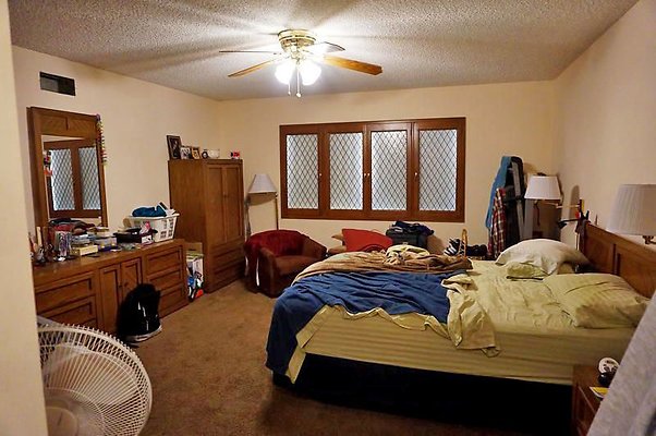 UNIVERSAL-9994-SCV-32 UNIVERSAL-9994-SCV-32