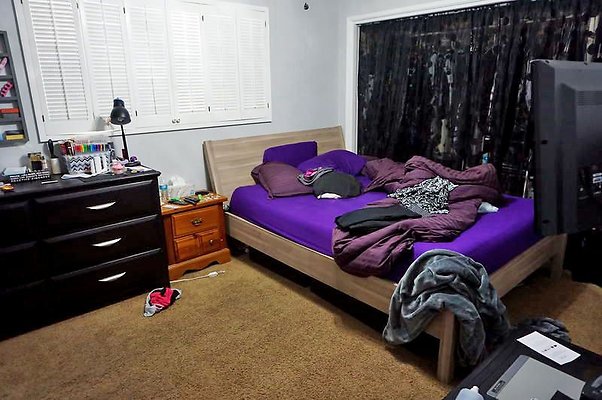 UNIVERSAL-9994-SCV-26 UNIVERSAL-9994-SCV-26