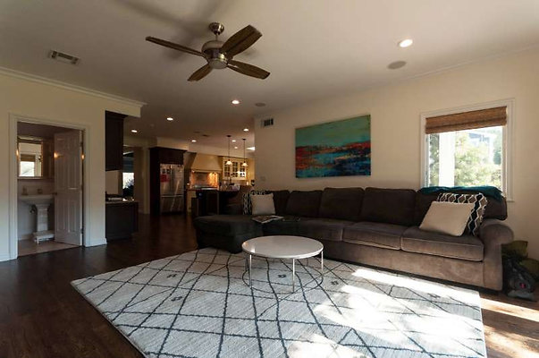 6878 den 1 6878 den 1