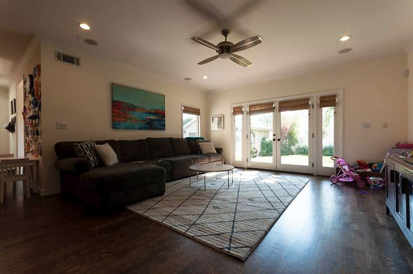 6878 den 4 6878 den 4