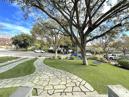 WESTSIDE LOCATIONS 19