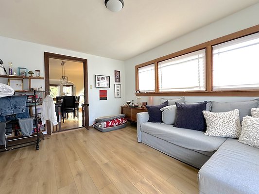 WESTSIDE LOCATIONS 62