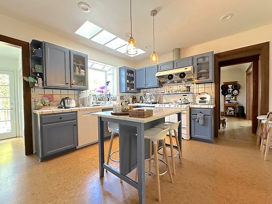 WESTSIDE LOCATIONS 54