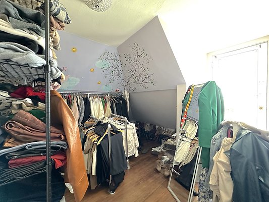 WESTSIDE LOCATIONS 84 WESTSIDE LOCATIONS 84