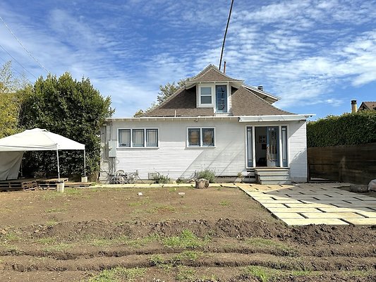 WESTSIDE LOCATIONS 65 WESTSIDE LOCATIONS 65