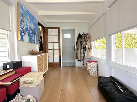 WESTSIDE LOCATIONS 32