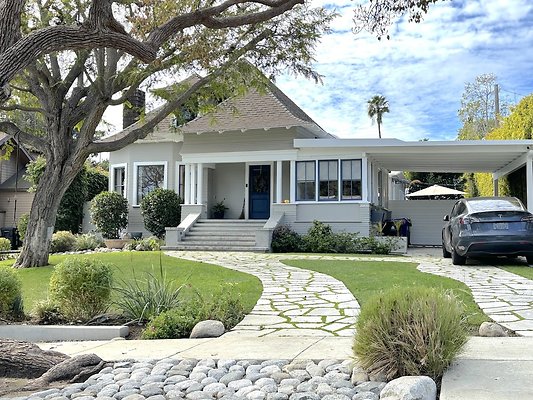 WESTSIDE LOCATIONS 3