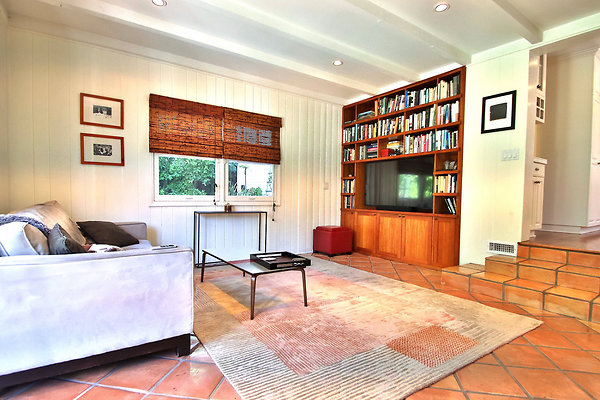 UNIVERSAL-CW084-MRV-39