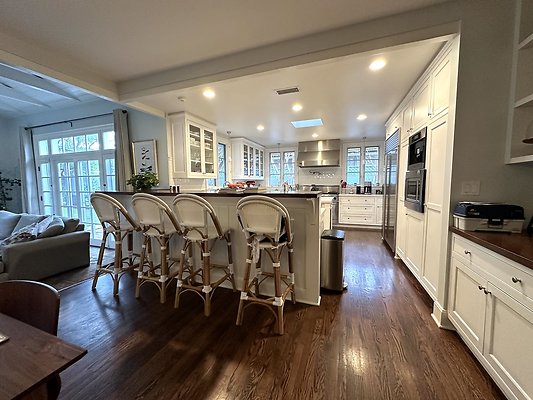 WESTSIDE LOCATIONS  35