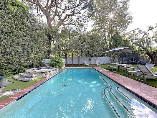 WESTSIDE LOCATIONS  105