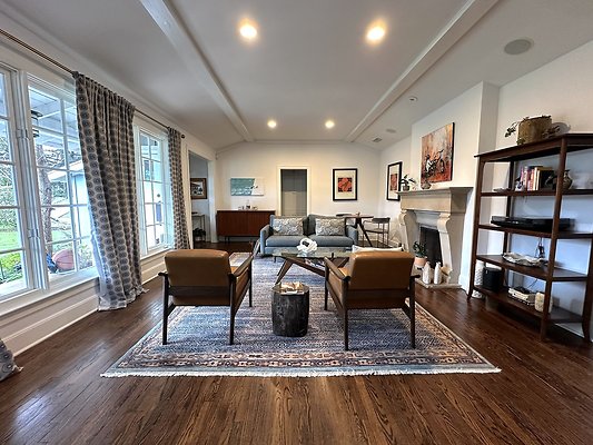 WESTSIDE LOCATIONS  23