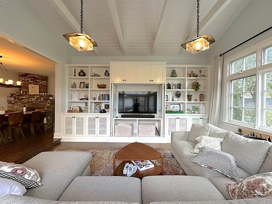 WESTSIDE LOCATIONS  45